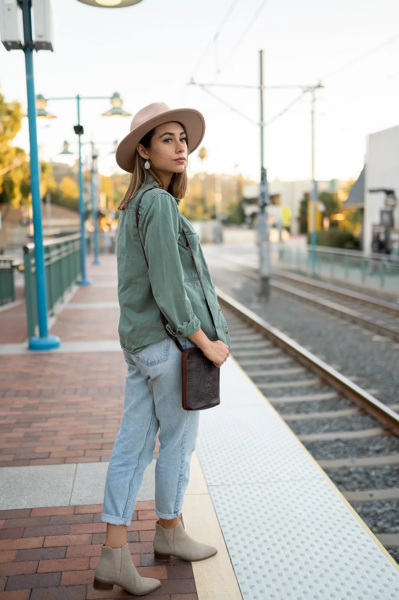 Crossbody Purse 462