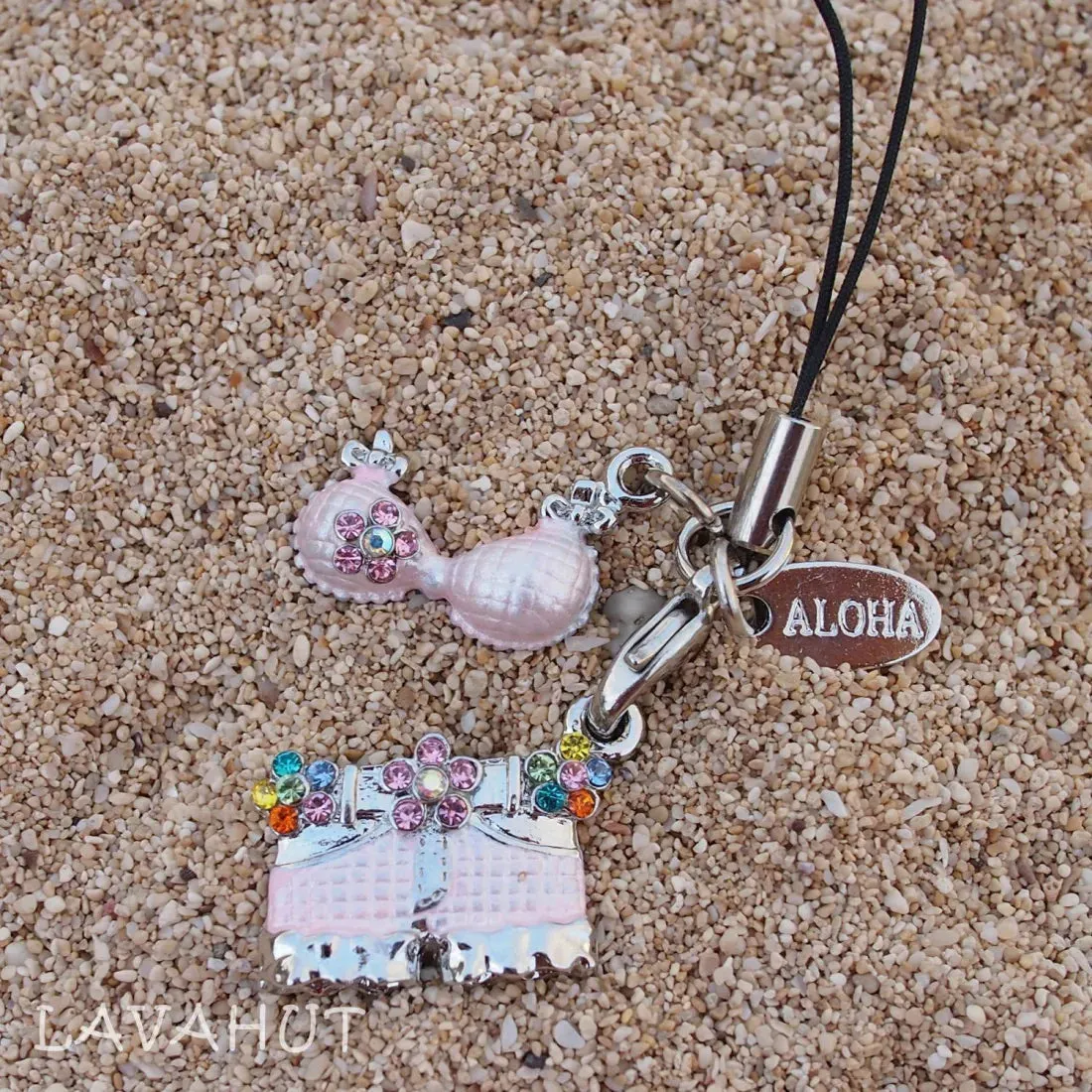 Daisy Dukes Hawaiian Pendant Charm