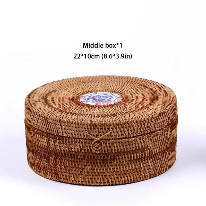 Elegant Handwoven Rattan Tea Caddy: The Perfect Organizer for Tea Aficionados