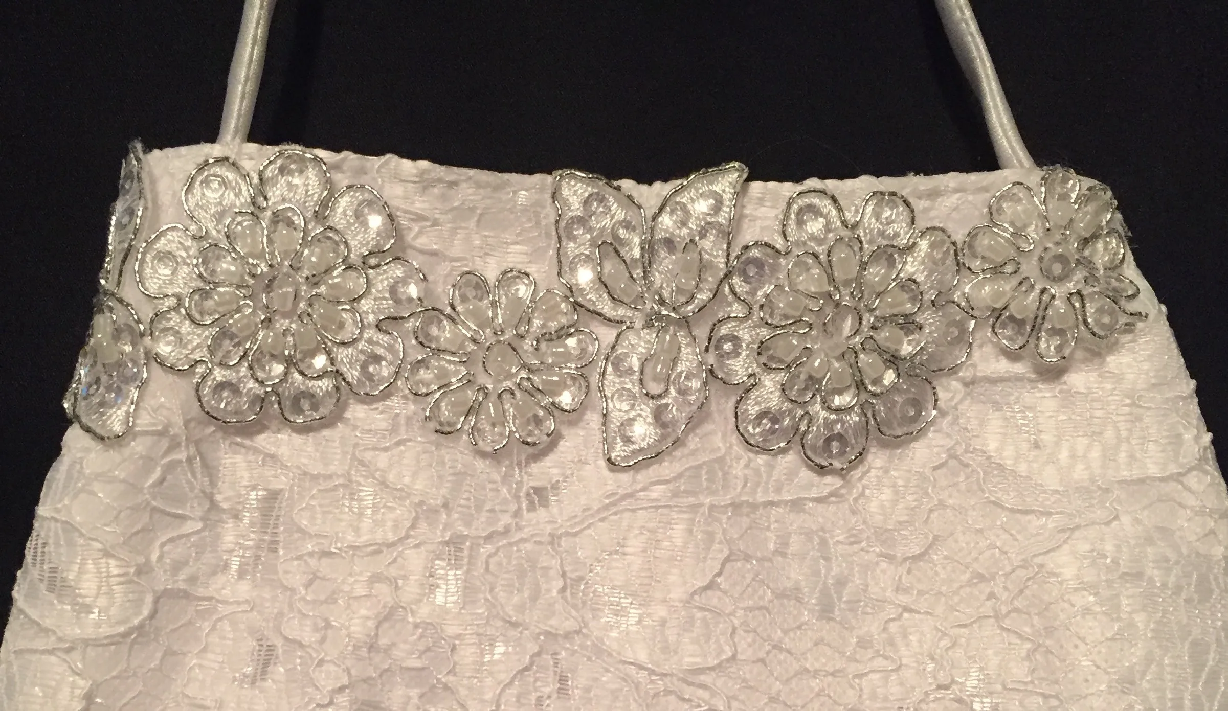 Girls White Lace Purse with Silver Flowers - LT-CP25