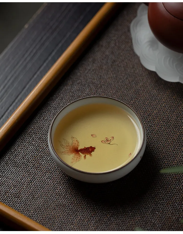 Gohobi Hand-painted Gold Fish Tea Cup