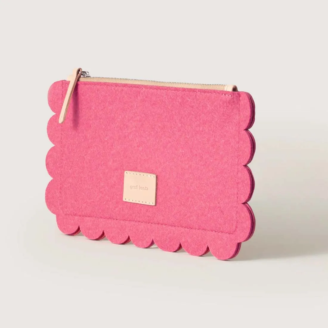Lyche Deco Edge Scallop Felt Pouch