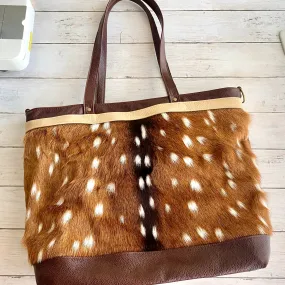 Shopper in Axis, Chestnut, Dark Roast, Toasted Oat