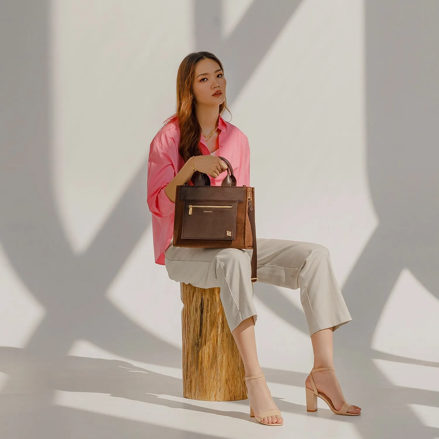 Velia M Tote Felt