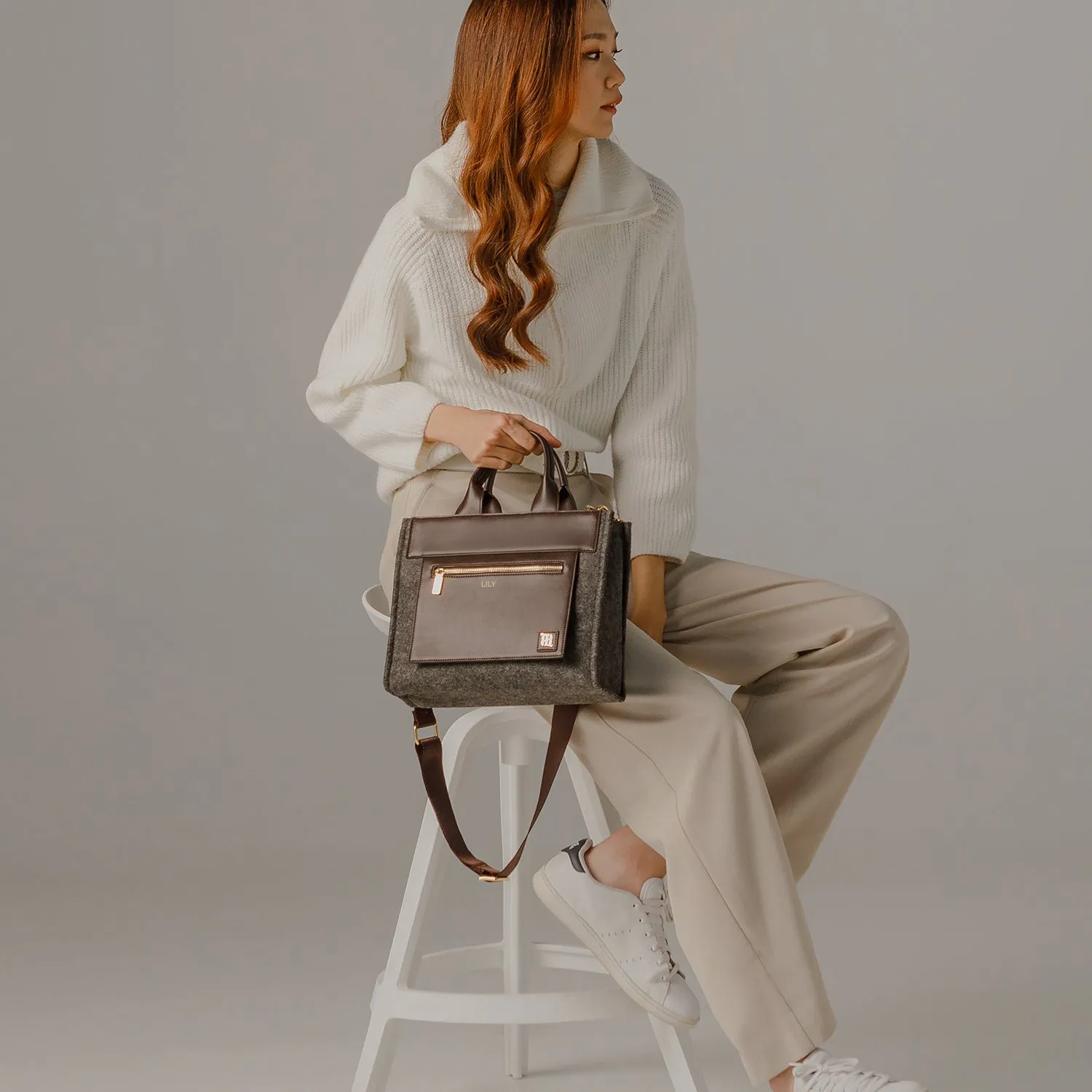 Velia M Tote Felt